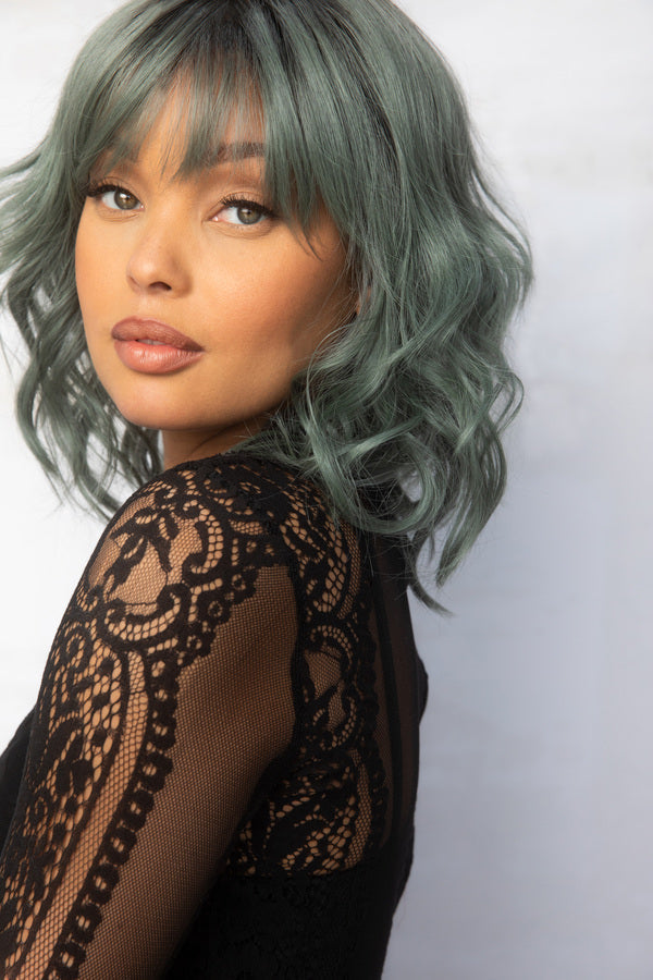Breezy Wavez by René of Paris – official model view 11