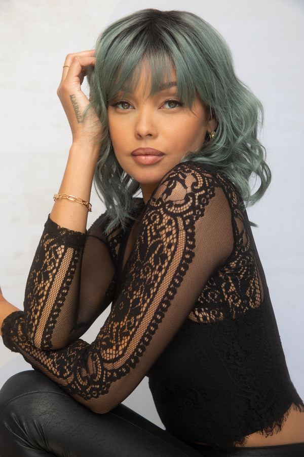 Breezy Wavez by René of Paris – official model view 12