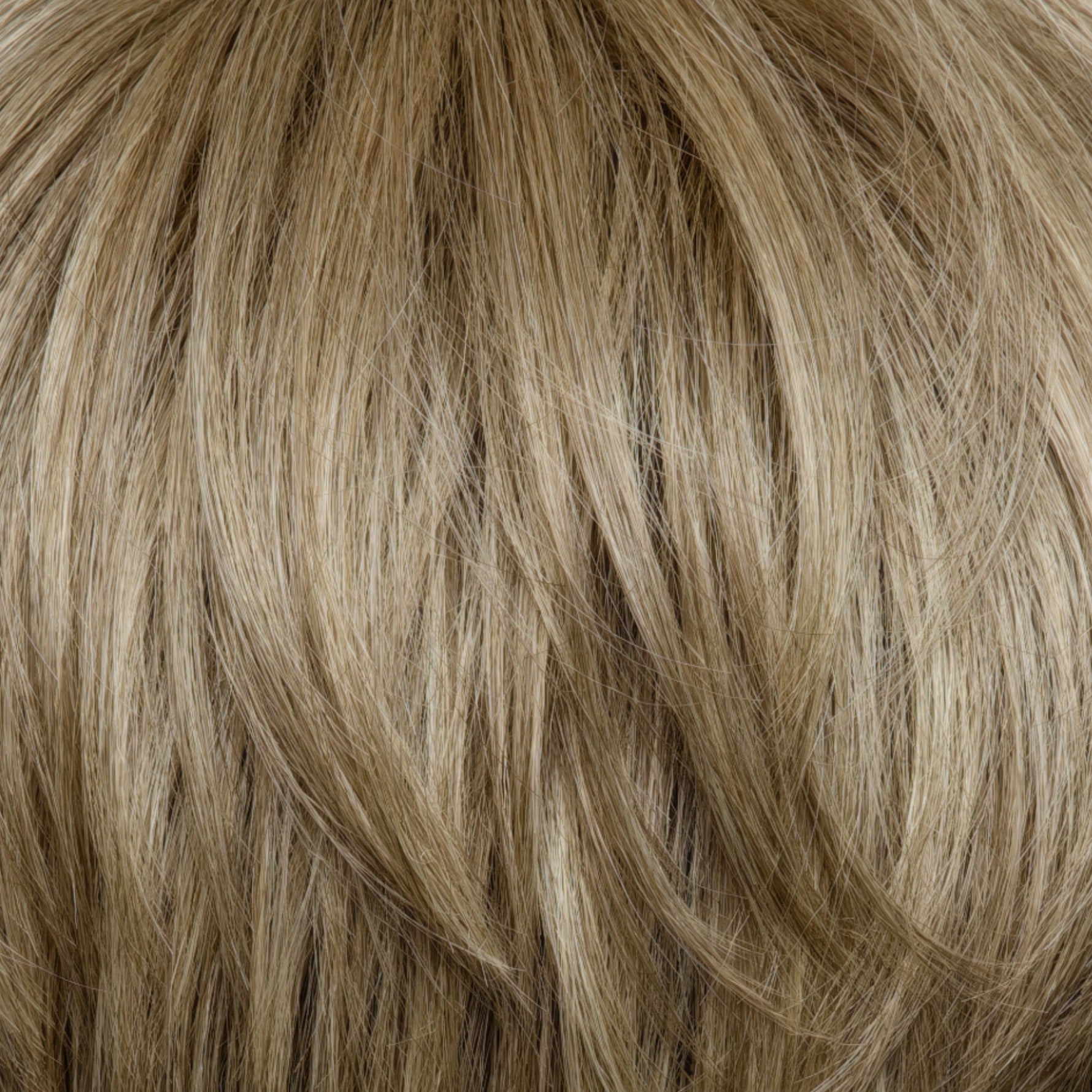 River by Alexander Couture – Buttercream Blond color swatch