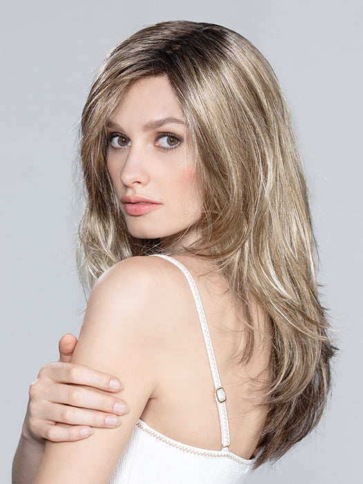 Glamour Mono by Ellen Wille