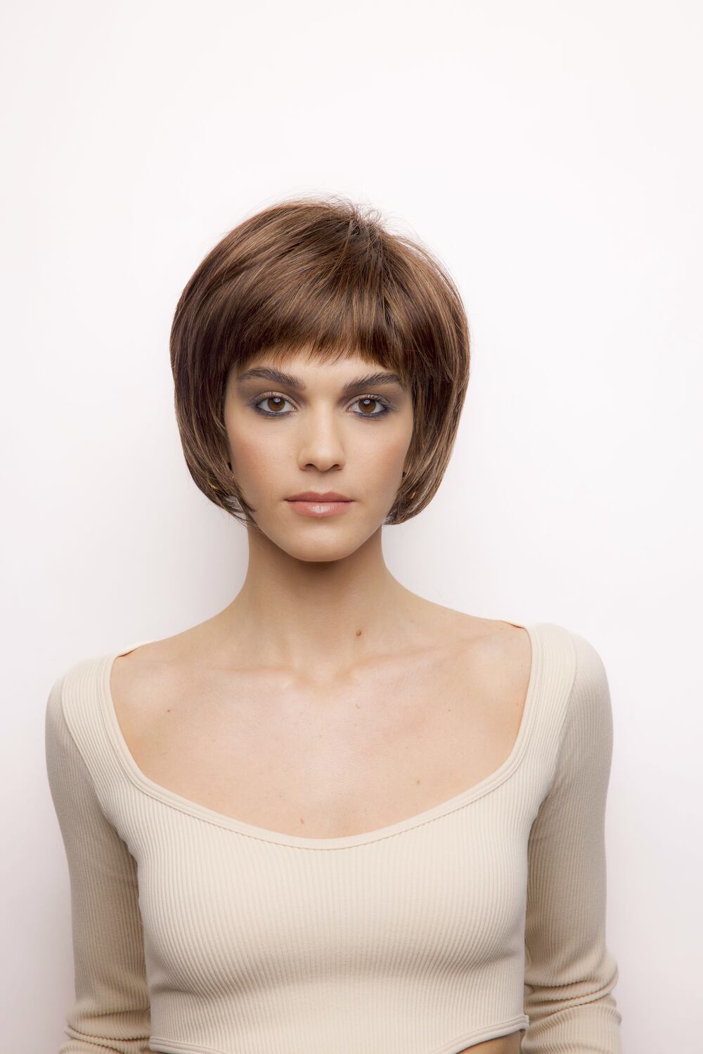 Nell by René of Paris – official model view 5