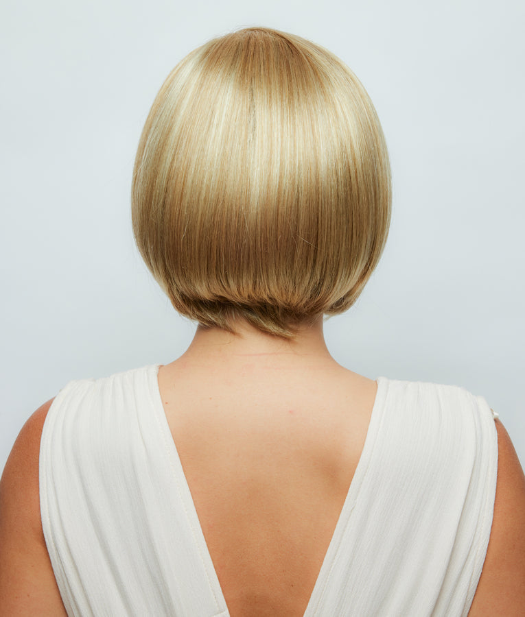 Niki by René of Paris – official model view 9