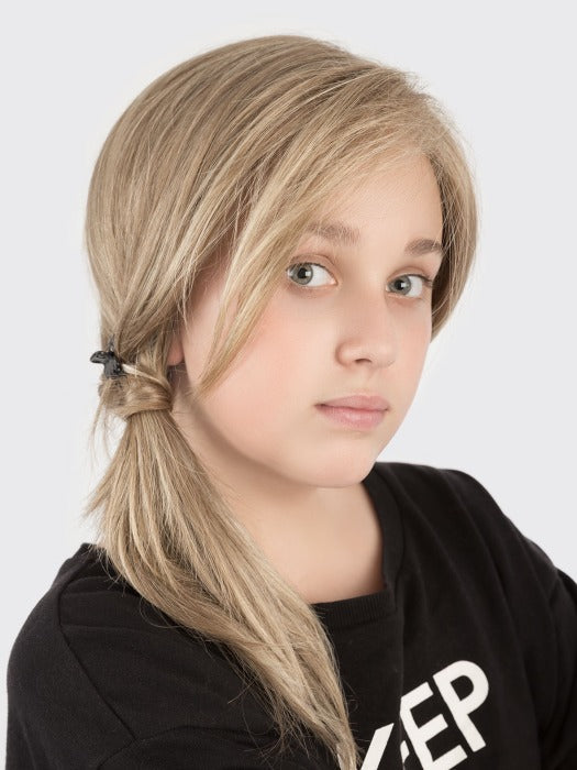 Sara by Ellen Wille