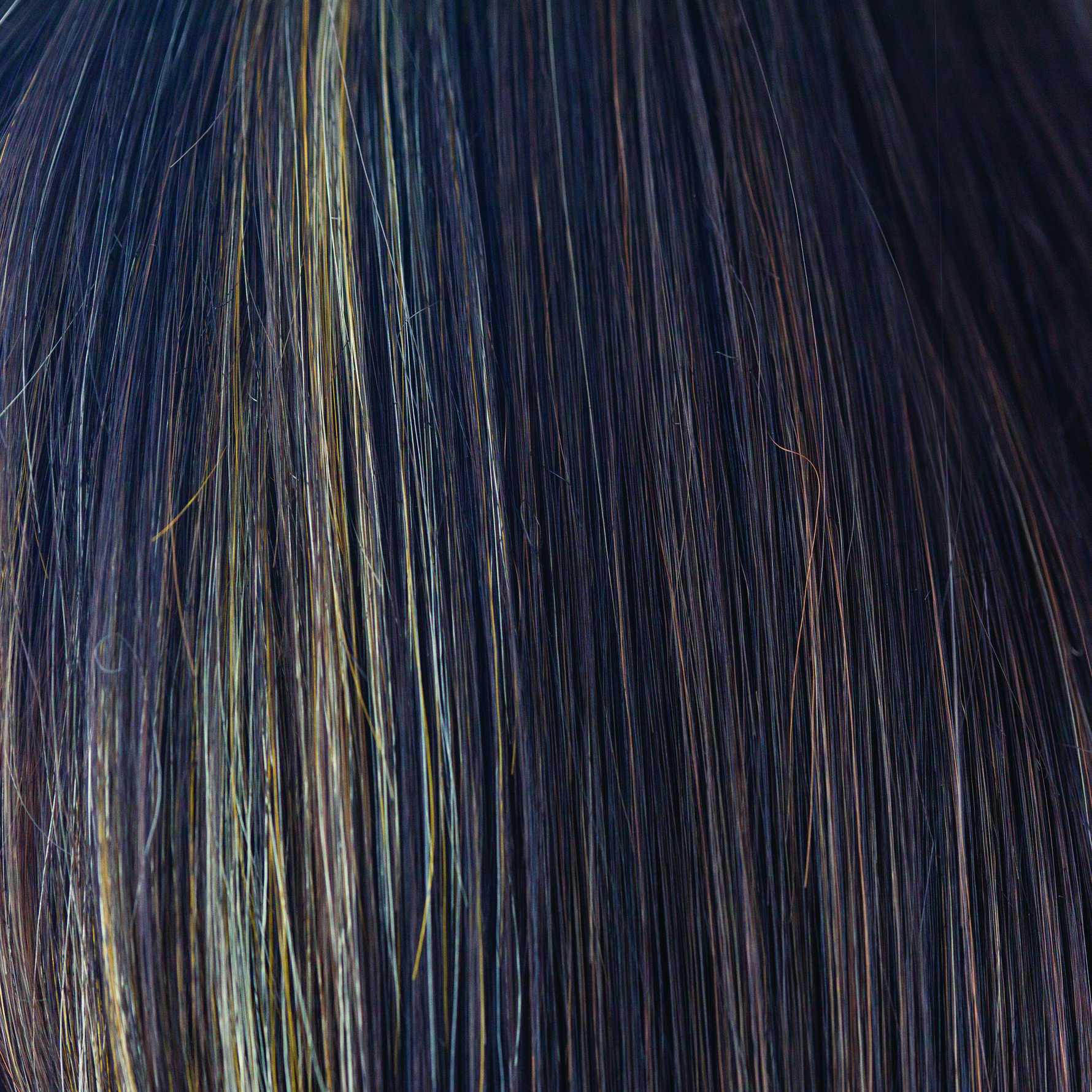 Liora color swatch — Caramel Brown