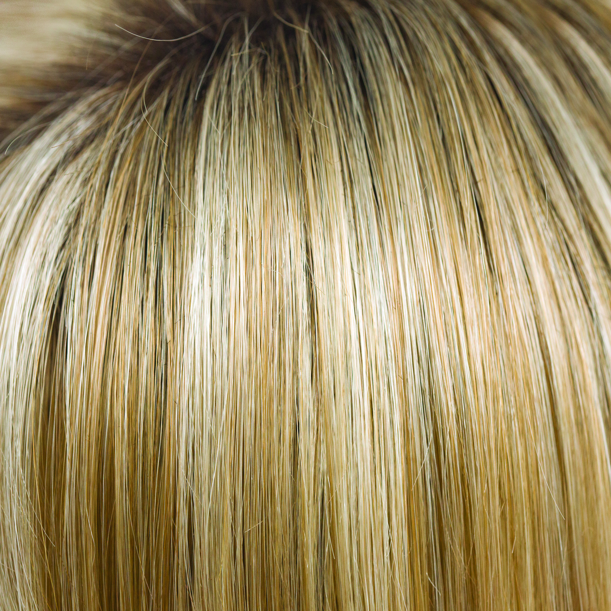 Liora color swatch — Creamy Toffee-R