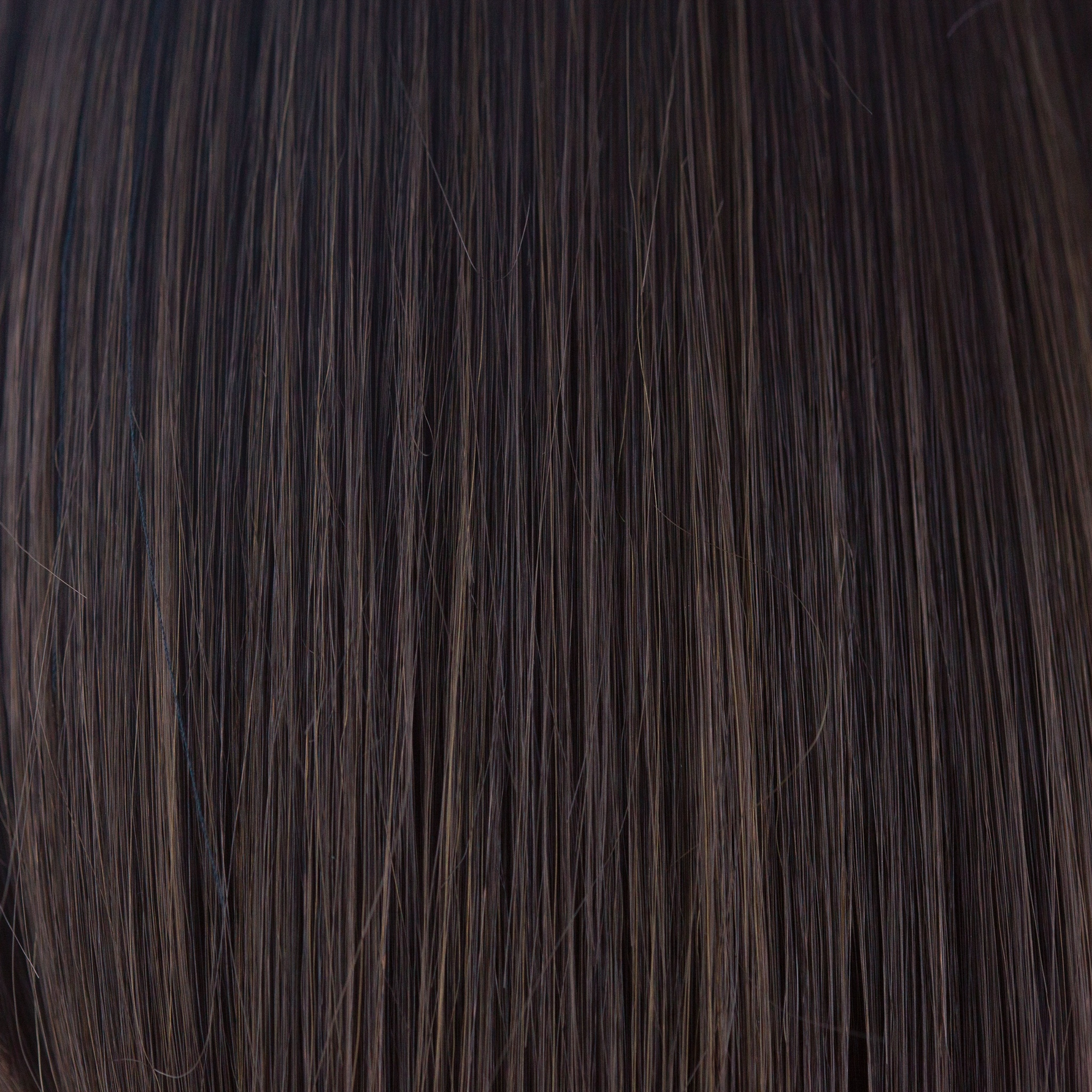 Liora color swatch — Dark Chocolate