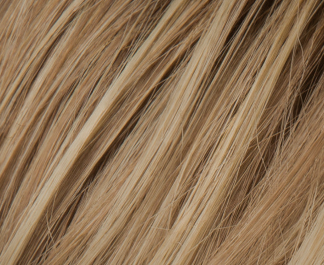 Sand Lighted color swatch