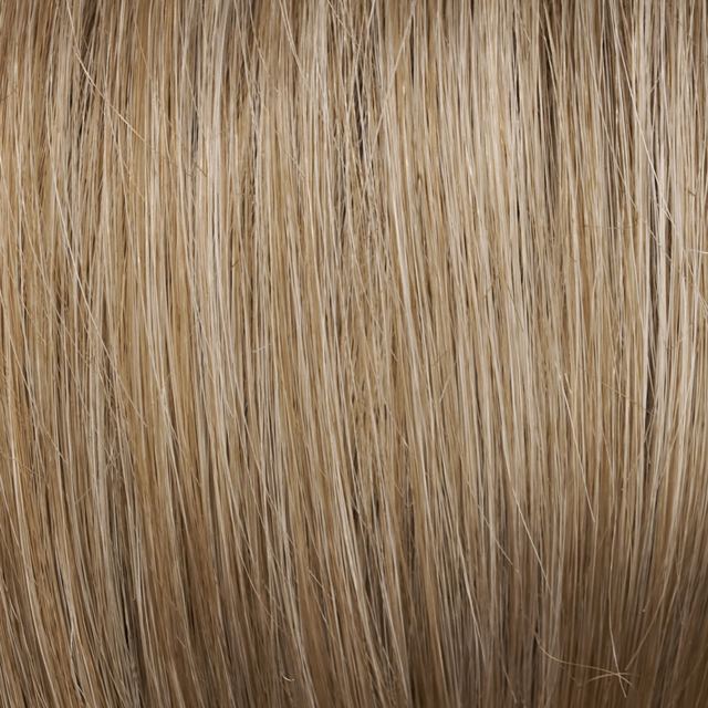Irish Crème swatch
