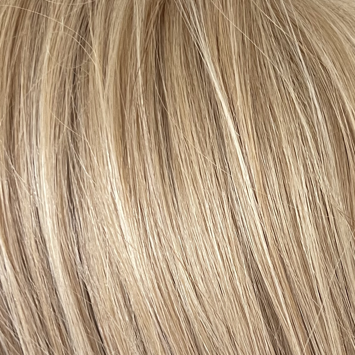 Liora color swatch — Marigold