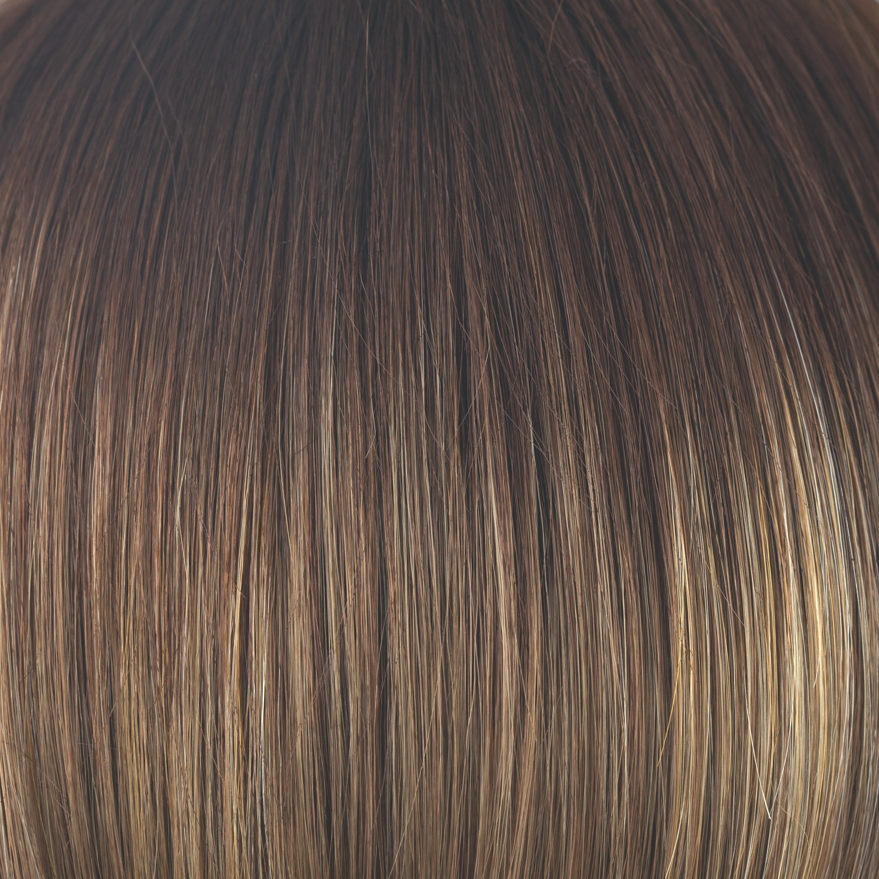 Liora color swatch — Mochaccino-LR