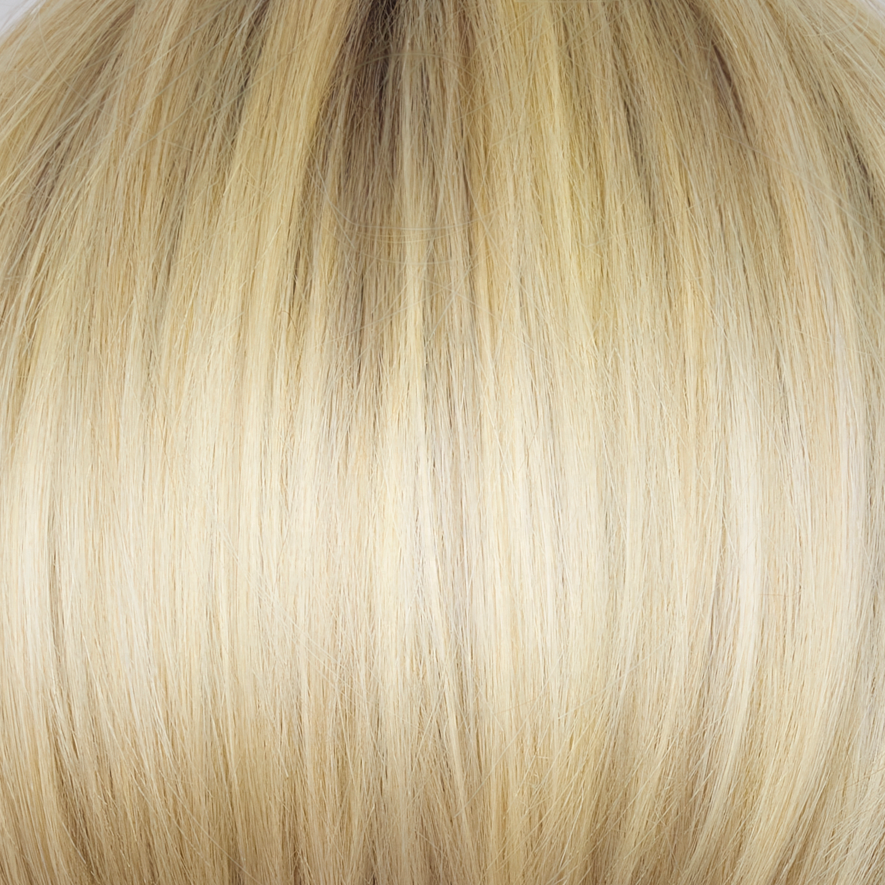 Liora color swatch — NM Light Ash Blond-R
