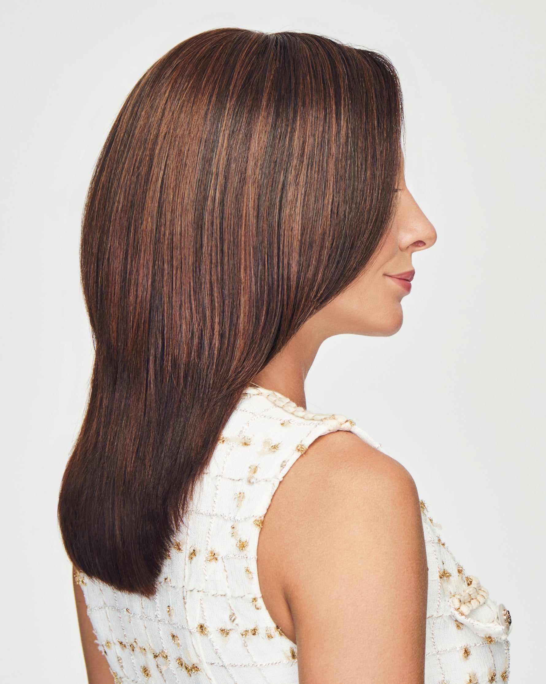 Go All Out 10" by Raquel Welch – official model side view